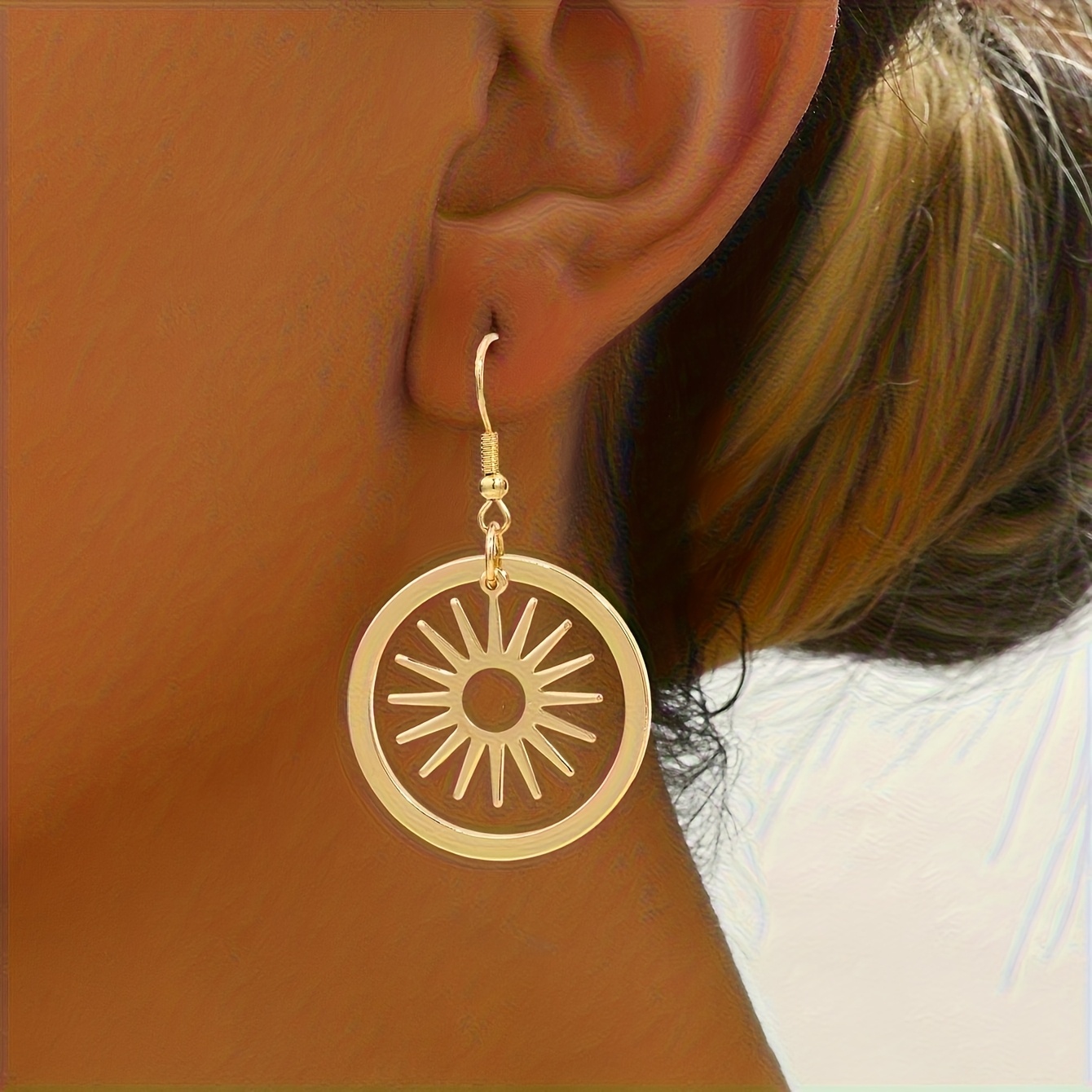 Women's Autumn/Winter Sun Totem Circular Cut-Out Earrings